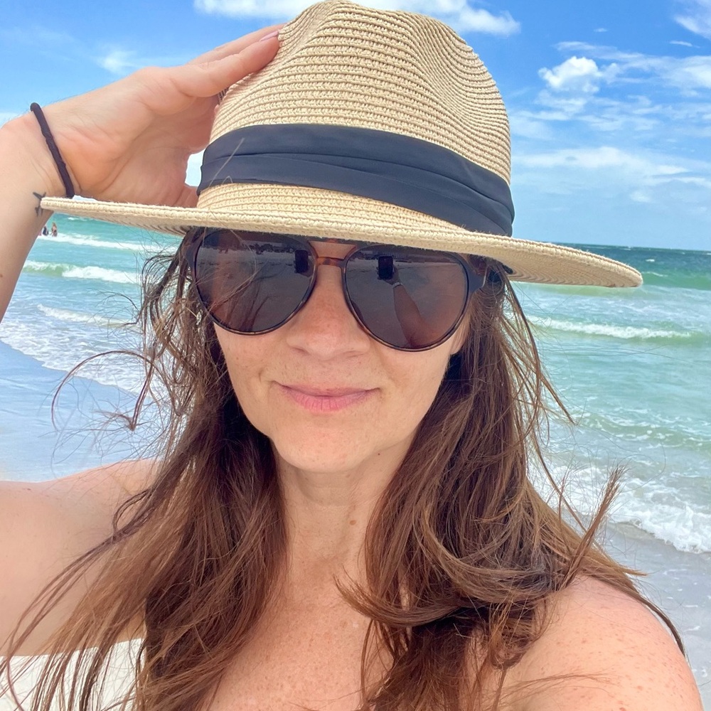 Meet your Posher, Megan